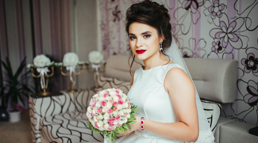 Minimalist Bridal Makeup and Hairstyle