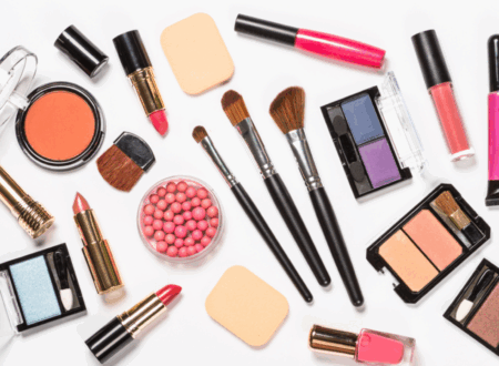 how-to-declutter-your-makeup-collection