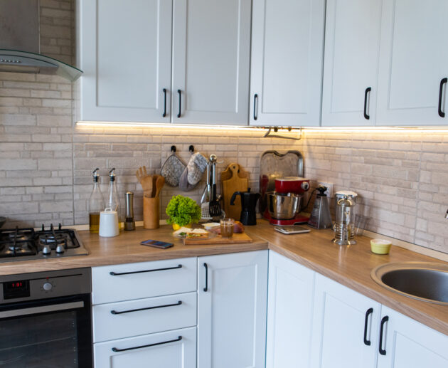 How to Declutter Your Kitchen