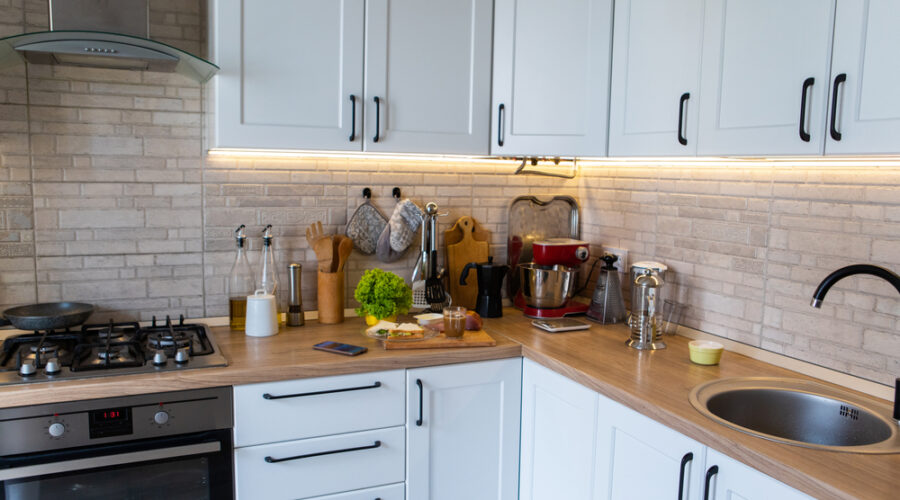 How to Declutter Your Kitchen